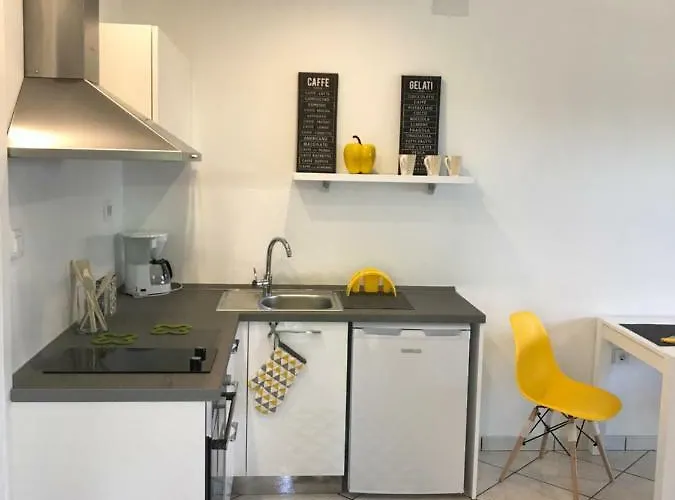 Appartman Iva Πόρετς