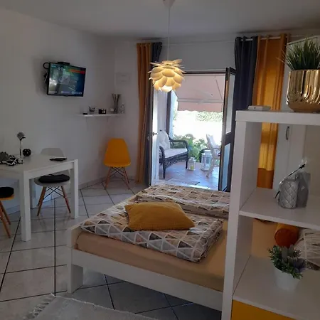 Appartman Iva Apartment *